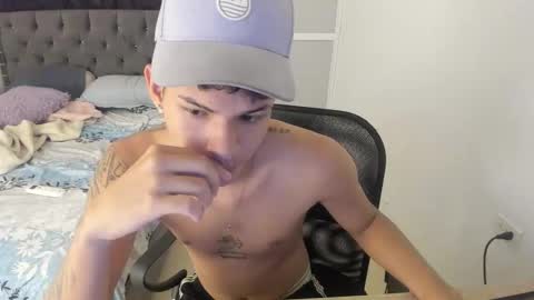 master_boy28 online show from October 16, 8:11 am