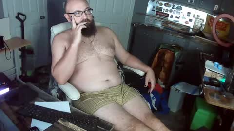Snapshot of masterdurt chatting on September 27, 10:35 am The Big Duurty online show from September 27, 10:35 am