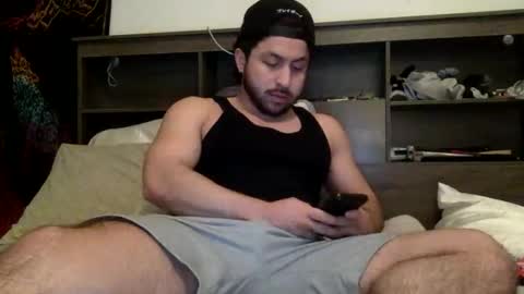 masterjames01 online show from January 18, 12:12 am