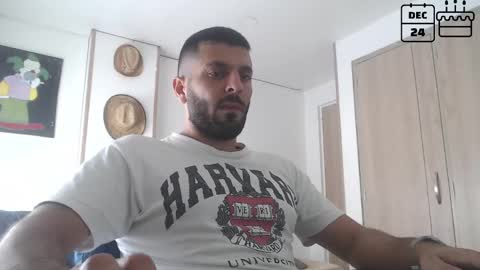   online show from December 22, 6:26 pm