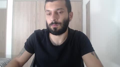   online show from December 14, 3:04 pm