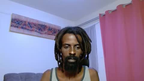 Snapshot of masterr_bate chatting on September 25, 1:10 pm Marl online show from September 25, 1:10 pm