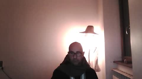 mat11efou online show from February 3, 6:49 pm