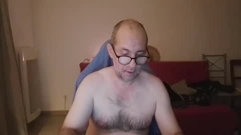 mat11efou online show from November 29, 2:57 am