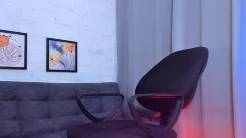 MATEO HUNTER online show from October 29, 4:37 am