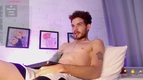 MATEO HUNTER online show from April 1, 9:00 am