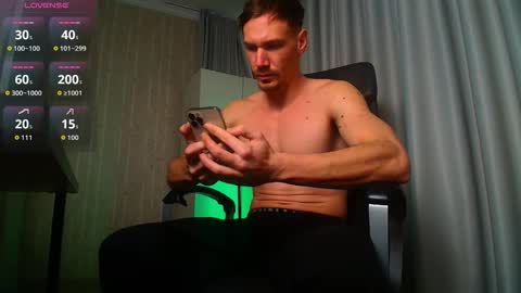 MateoBenjamin online show from December 15, 9:28 am