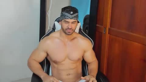 mathews_smith online show from March 21, 11:47 am