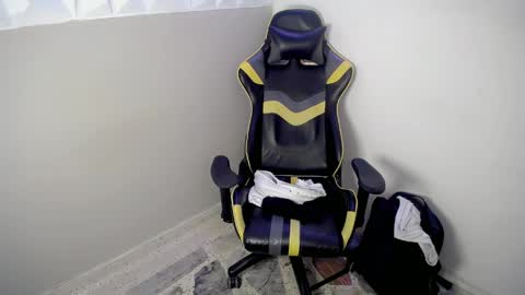 MATHIAS online show from April 10, 9:27 am