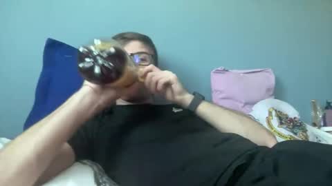 matthd21 online show from September 22, 1:32 pm