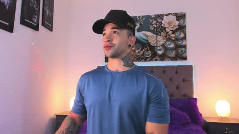 Matthew INDEPENDENT MODEL online show from March 31, 2:46 am