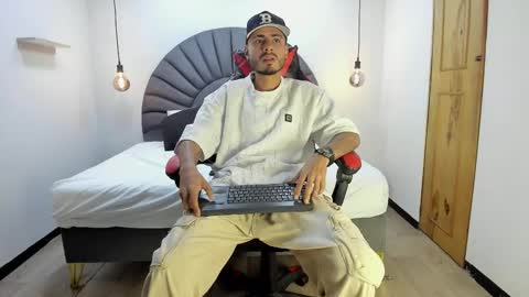 Matthew online show from January 15, 2:15 am