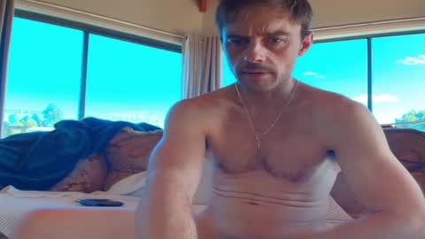 mattlesnake_101 online show from December 21, 10:07 pm