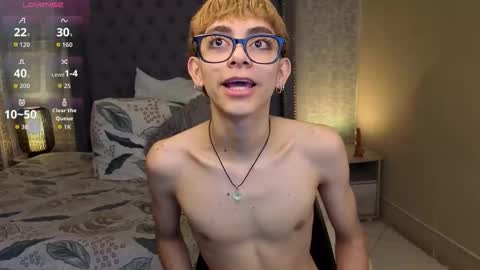 matty_spark online show from November 3, 1:46 pm