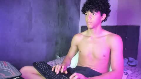 max7777994 online show from February 27, 4:46 am