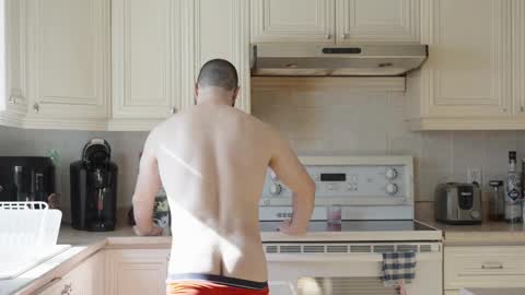 Max   onlyfansmaxaugustofficial online show from March 24, 2:33 pm