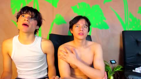 Max online show from March 27, 4:08 pm