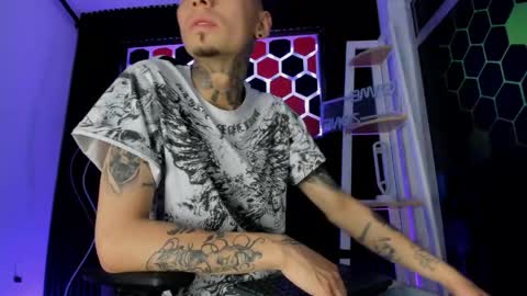 Max online show from April 9, 3:15 am