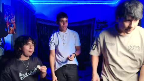 Max online show from November 30, 2:13 am