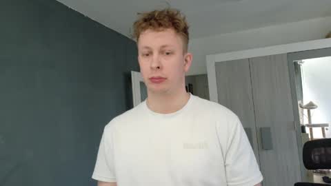 maxboner94 online show from April 21, 11:05 am