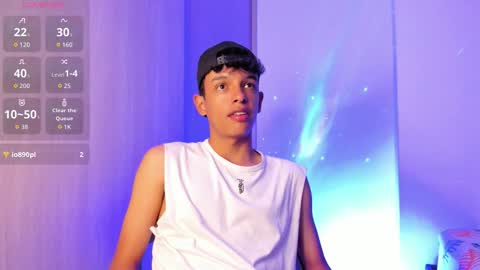 Max  online show from March 23, 3:01 am