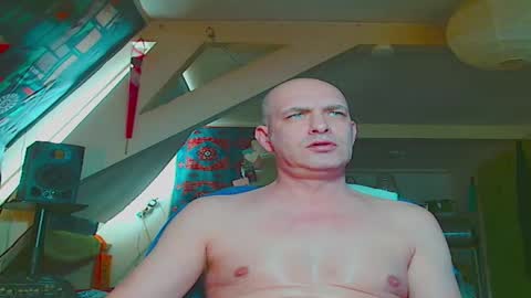 maxhardcore77 online show from April 18, 10:16 am