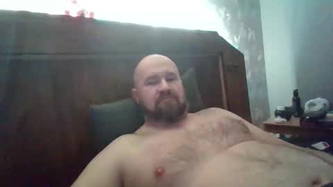 maxhunter online show from November 18, 7:17 pm