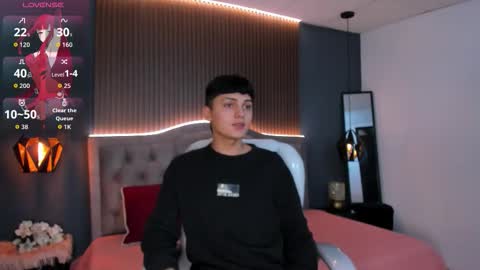 --  -- online show from November 4, 7:04 pm