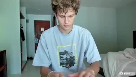 maxim burn online show from April 19, 7:30 am