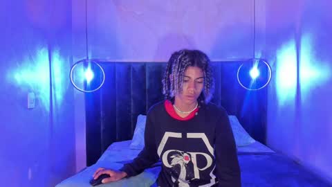 maxim online show from January 9, 3:04 am