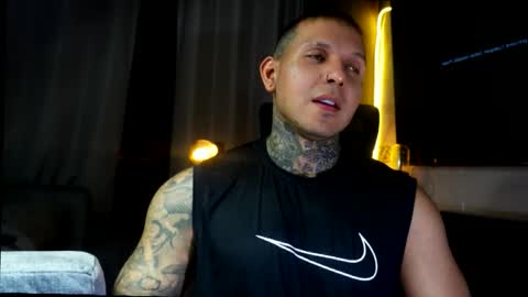 Maximo online show from November 2, 1:10 am