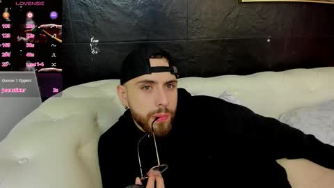 Maximo Wolf online show from November 13, 11:08 pm