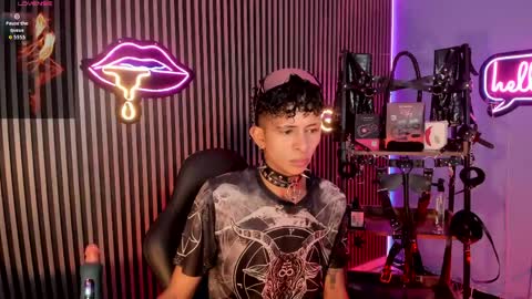 MAXIMO online show from June 4, 5:02 am