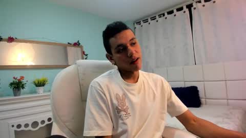 Maximus online show from January 22, 7:13 pm