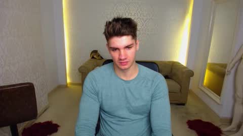 MaxKaiden online show from January 18, 6:26 am