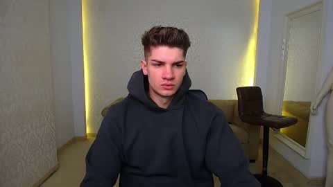 MaxKaiden online show from February 6, 6:54 am