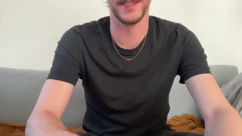 MaxXxurbate online show from April 7, 3:12 pm