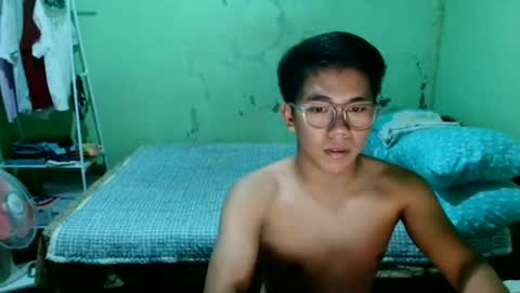 mayangbungol online show from July 10, 9:05 pm