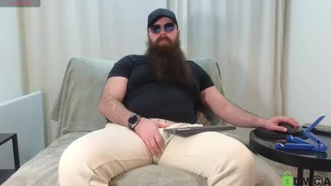 Meaty Roll online show from February 19, 9:17 am