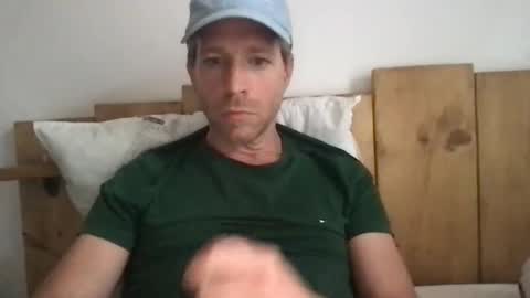 mecdelille online show from May 2, 2:42 pm