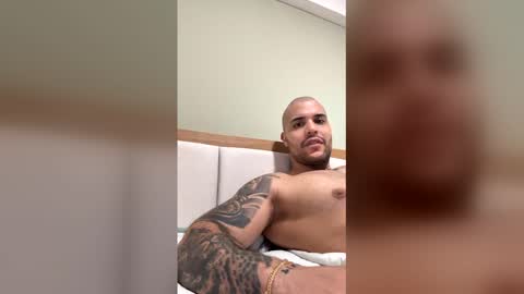 filippoae online show from April 13, 12:44 am