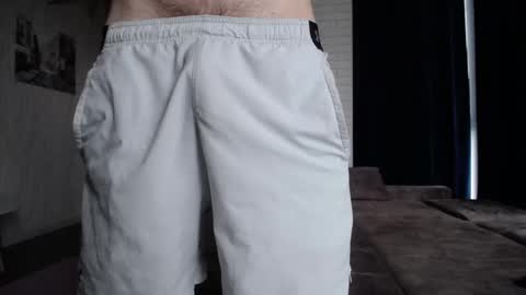 Max online show from April 18, 7:54 am