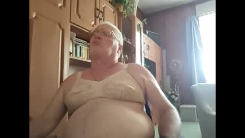 braboy online show from November 5, 12:07 pm