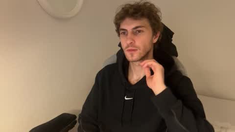 Melodicass online show from February 9, 1:54 am