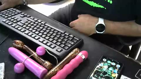 mentosgum online show from April 15, 7:14 pm