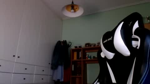 FunnyTimeHere online show from January 5, 6:33 pm