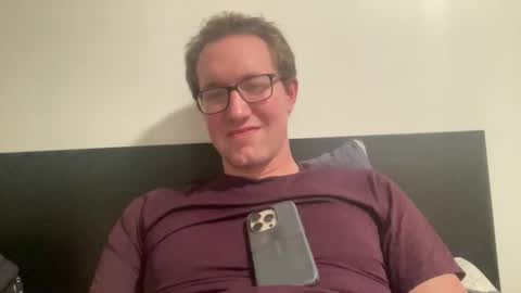 metallica92786 online show from April 14, 2:11 am