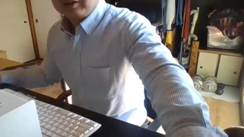 Just chilling online show from March 24, 3:44 am