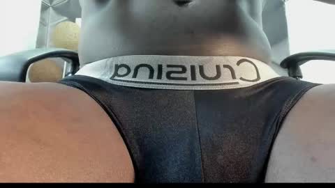 Jako Jaaxx online show from February 5, 9:00 pm