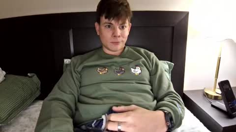 michaeltwinkboy online show from June 21, 4:56 pm